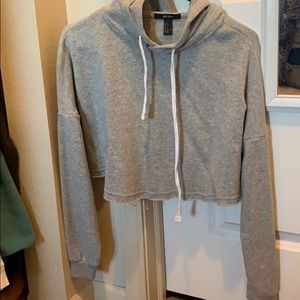 Cropped hoodie